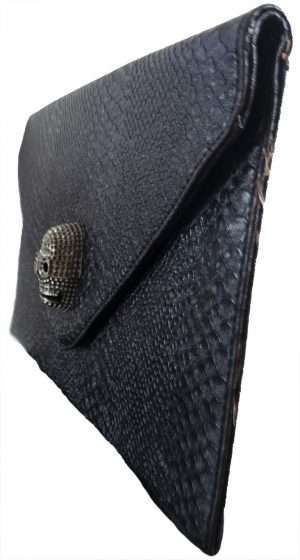 black skull clutch